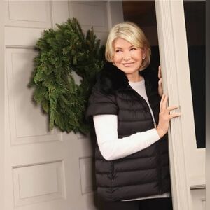 NEW!!! Martha Stewart Puffer Vest W/ Removable Faux Fur Collar,NWT
